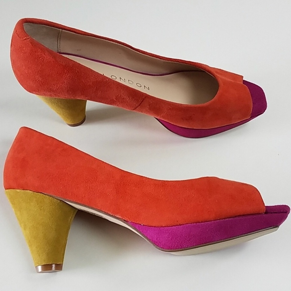 SACHA LONDON Lotus camel suede peep toe platform 8